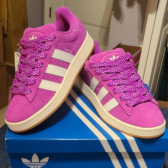 Adidas Campus 00s "Lucid Fuchsia" IF9616, New In Box! Womens 10 or Mens 9 to 9.5 - Picture 1 of 13